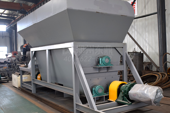 气化渣打散给料机